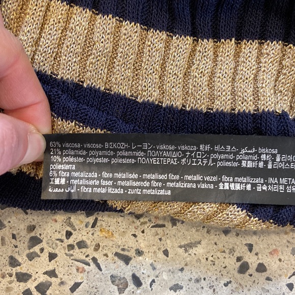 ZARA Knit Crop Sweater size medium - Picture 10 of 10